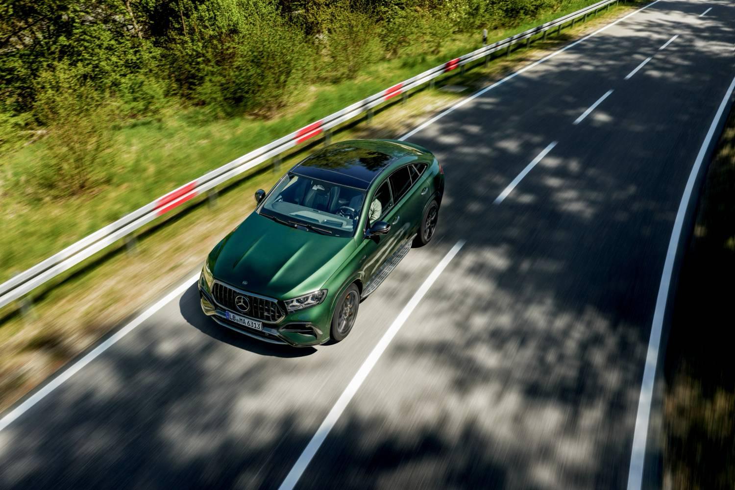 MERCEDES-AMG GLE 63 S 4MATIC+ — рестайлинг заряженного компактного внедорожника