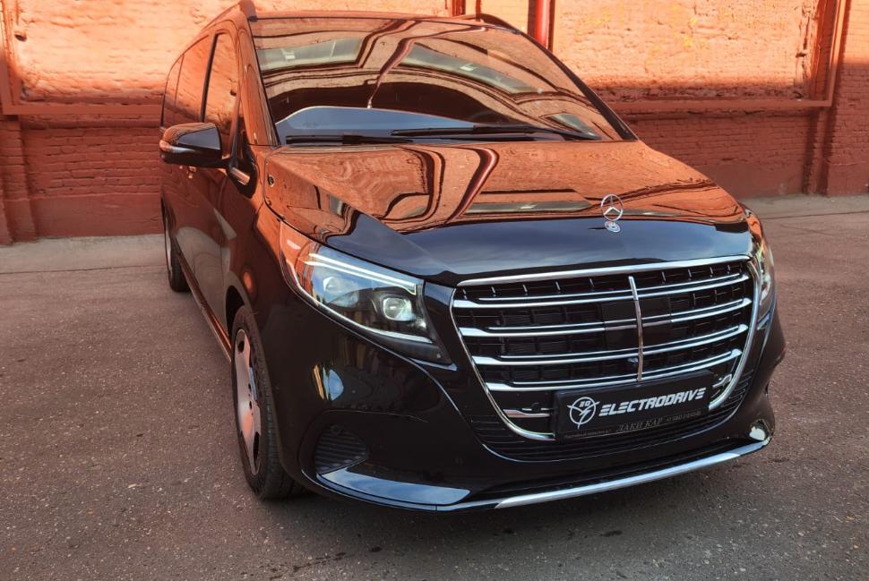 Mercedes-Benz V-class 300d Extra Long Exclusive, 2026 — автомобиль Лаки Кар