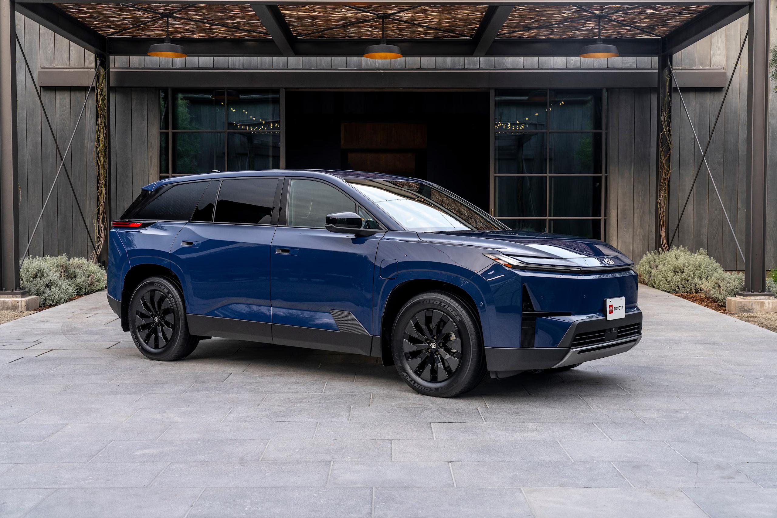 Toyota Highlander EV 2027 — запуск электрического трёхрядного SUV