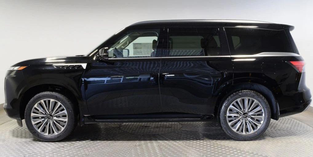 Infiniti QX80 Sport AWD, 2026 — автомобиль Лаки Кар
