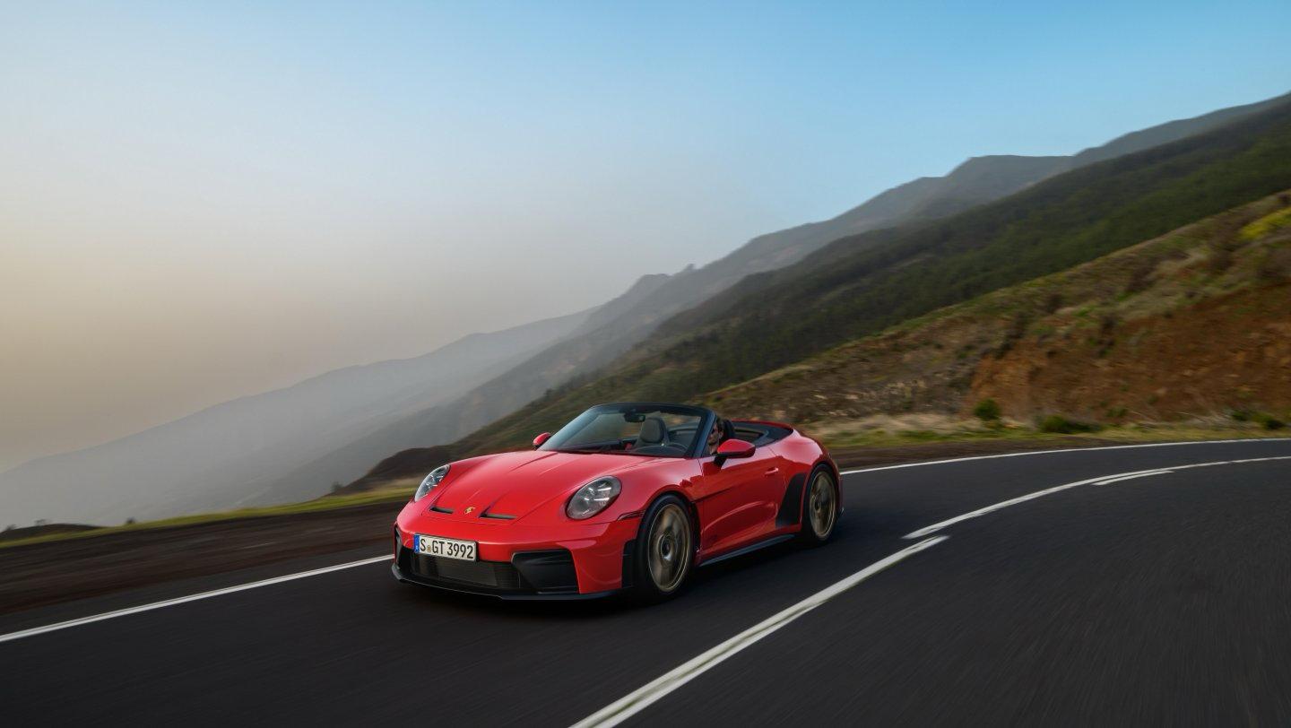 Porsche представила обновлённое семейство 911 модельного года 2026